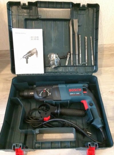 Лот: 16155625. Фото: 1. Перфоратор Bosch. Электроинструмент