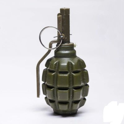 Лот: 12536258. Фото: 1. Граната страйкбольная F-1 с активной... Пейнтбол, страйкбол