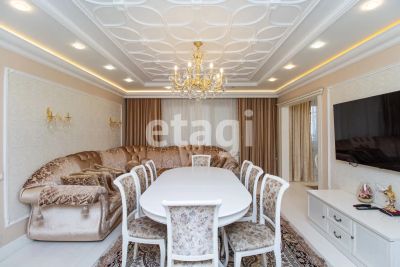Лот: 25293916. Фото: 1. 5-комн. и более квартира , Красноярск... Квартиры, студии