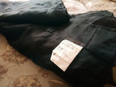 Лот: 12950778. Фото: 1. Тюль ikea чёрная 2 шт не выкуплена. Шторы, тюль