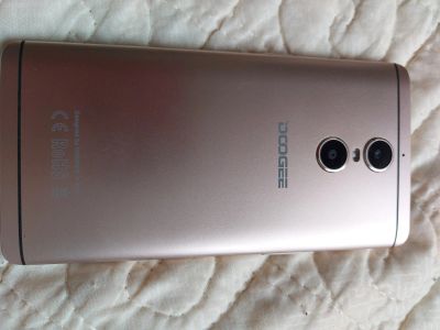 Лот: 17150058. Фото: 1. Телефон Dodgee. Смартфоны