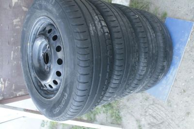 Лот: 4264265. Фото: 1. Шины Nokian I3 R15 205*70. Шины на дисках