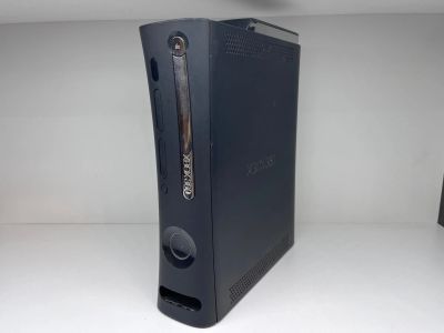 Лот: 20064780. Фото: 1. Игровая приставка Xbox 360. Игровые приставки, консоли
