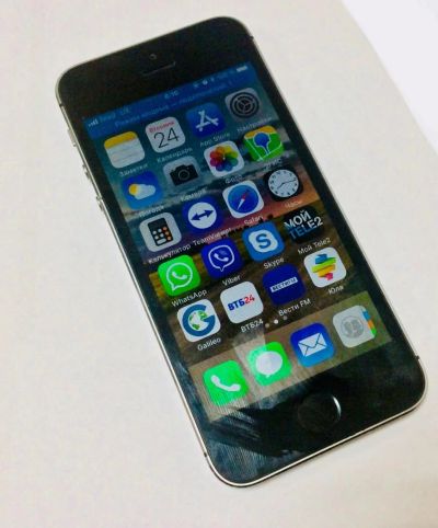 Лот: 10495630. Фото: 1. IPhone 5s. Смартфоны