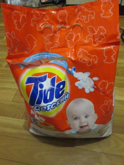 Лот: 3835488. Фото: 1. Стиральный порошок Tide детский... Детская гигиена