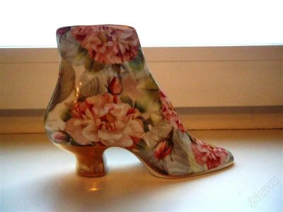 Лот: 2694857. Фото: 1. Ваза в виде сапожка. Вазы