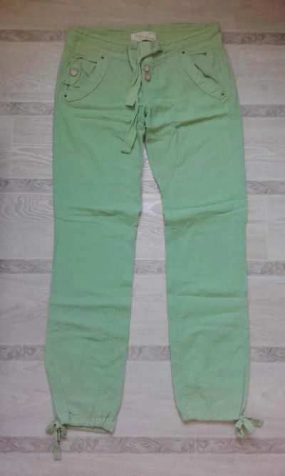 Лот: 7630010. Фото: 1. Брюки Bershka, р.М (46). Брюки, шорты
