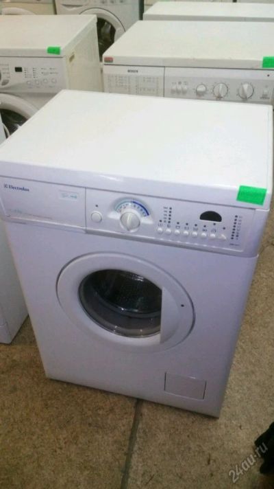 Лот: 5690106. Фото: 1. Стиральная машина Electrolux EWS... Стиральные машины