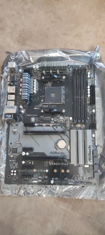 Лот: 25719590. Фото: 1. AsRock B450 Pro4. Материнские платы