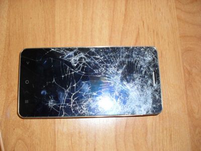 Лот: 9537262. Фото: 1. Highscreen Power Five Evo. Смартфоны