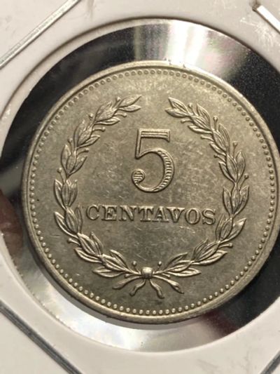 Лот: 19461658. Фото: 1. Сальвадор 5 сентаво, 1975. Америка
