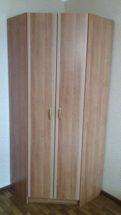 Лот: 12046045. Фото: 1. Шкаф угловой (Сосновоборск). Шкафы, шкафы-купе