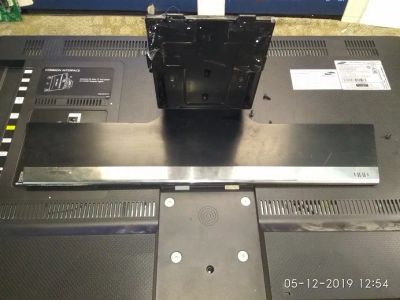 Лот: 23323131. Фото: 1. подставка тв Samsung UE40HU7000U. Кронштейны, стойки, подставки