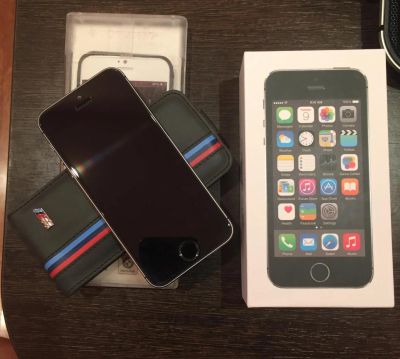 Лот: 7262816. Фото: 1. iPhone 5s, 16gb, на гарантии... Смартфоны