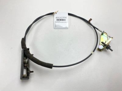 Лот: 21787538. Фото: 1. Трос замка двери Toyota Estima... Двигатель и элементы двигателя