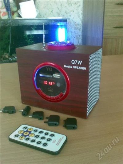 Лот: 845094. Фото: 1. портативный проигрыватель для... Тюнеры, радиоприёмники