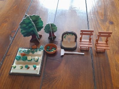 Лот: 19134634. Фото: 1. Сад с мебелью Sylvanian Families. Куклы и аксессуары