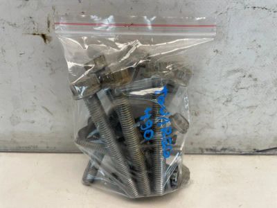 Лот: 23558979. Фото: 1. Болты КПП Volkswagen Touareg CR7. Другое (автозапчасти)
