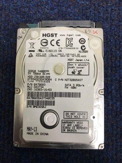 Лот: 11942939. Фото: 1. 2.5 дюйма 320GB Hitachi HTS543232A7A384... Жёсткие диски (HDD)