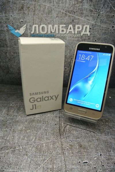 Лот: 17575815. Фото: 1. Смартфон Samsung Galaxy J1(2016... Смартфоны