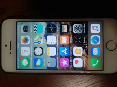 Лот: 9726117. Фото: 1. iphone 5s документами, менян корпус... Смартфоны