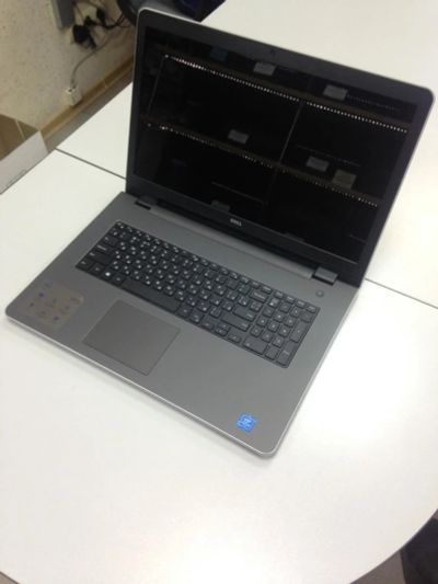 Лот: 9541549. Фото: 1. Ноутбук Dell Inspiron 5759 [5759-0261... Ноутбуки