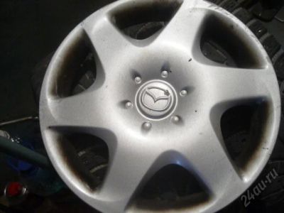 Лот: 5719321. Фото: 1. R13 колпак Mazda оригинал целый... Колпаки