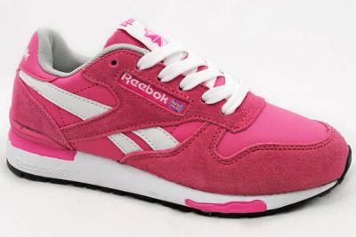 Лот: 4263944. Фото: 1. кроссовки reebok р.36 нат.замша. Кеды, кроссовки, слипоны