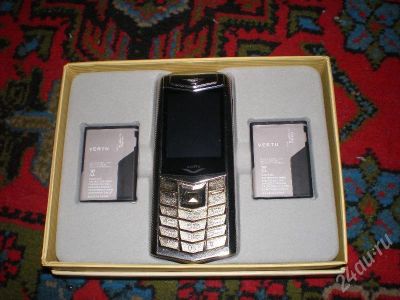 Лот: 196235. Фото: 1. Сотовый телефон VERTU. Кнопочные мобильные телефоны
