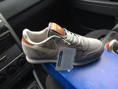 Лот: 4463150. Фото: 1. Reebok classic оригинал. Кеды, кроссовки, слипоны
