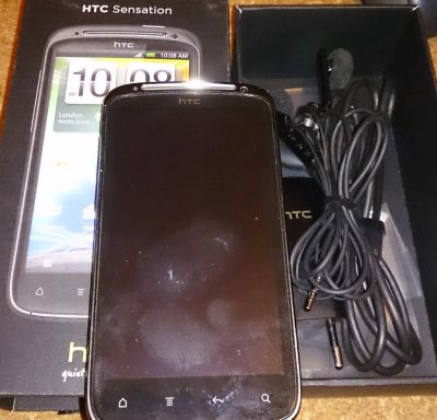 Лот: 3363841. Фото: 1. HTC Sensation, полный комплект... Смартфоны