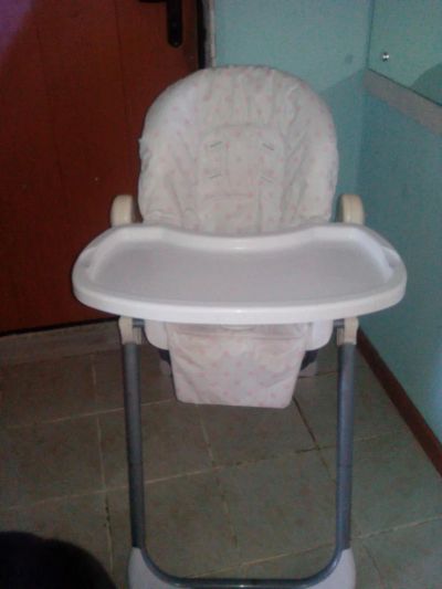Лот: 8173154. Фото: 1. стульчик для кормления. Стульчики для кормления