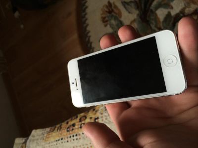 Лот: 4380273. Фото: 1. iPhone 5 16 gb white на запчасти. Смартфоны