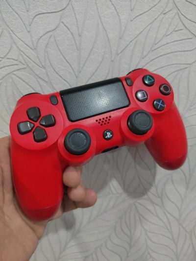 Лот: 19479380. Фото: 1. Оригинал dualshock 4 v2 ps4 геймпад. Аксессуары для игровых приставок, консолей, геймпады