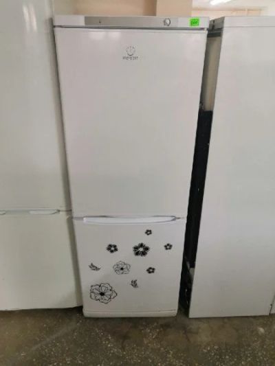 Лот: 15211338. Фото: 1. Холодильник Indesit 83502. Холодильники, морозильные камеры