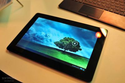 Лот: 4440353. Фото: 1. Продам планшет Asus TF300T IPS... Планшеты