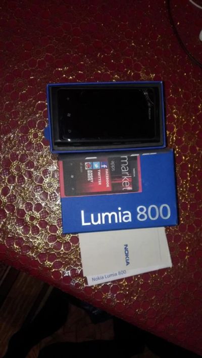 Лот: 3709497. Фото: 1. nokia lumia 800 с рубля! 16GB!. Смартфоны