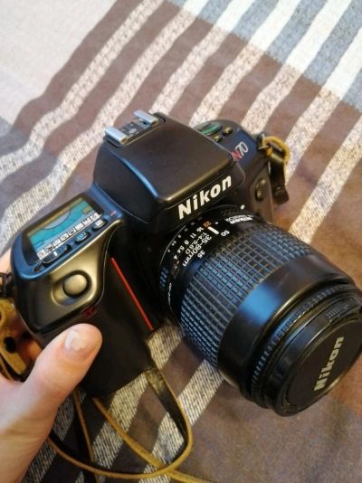 Лот: 12953368. Фото: 1. Фотоаппарат Nikon n70. Плёночные зеркальные