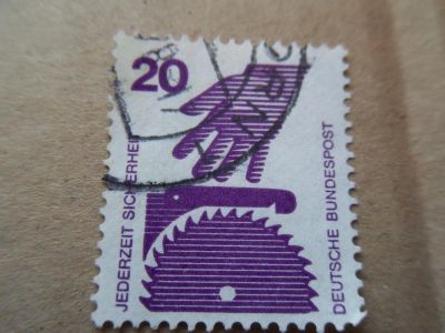 Лот: 6727288. Фото: 1. Почтовая марка-для Вашей коллекции... Марки