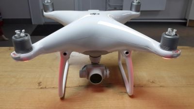Лот: 15470624. Фото: 1. Квадрокоптер DJI Phantom 4 | Родной... Квадрокоптеры