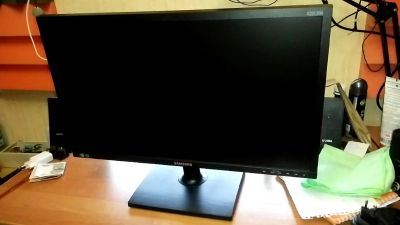Лот: 9089011. Фото: 1. Монитор Samsung S23C200B. ЖК-мониторы