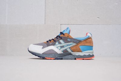 Лот: 11684580. Фото: 1. Кроссовки Asics Gel Lyte V CARBON... Кеды, кроссовки, слипоны