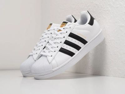 Лот: 5986634. Фото: 1. Кроссовки Adidas Superstar. Кеды, кроссовки, слипоны