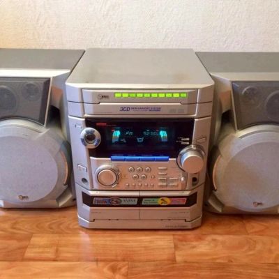 Лот: 25672580. Фото: 1. Музыкальный центр lg ffh-2108k. Другое (музыкальные инструменты и оборудование)