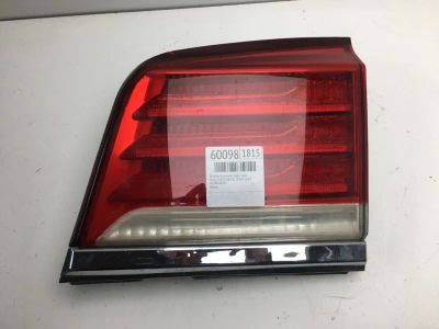 Лот: 20373083. Фото: 1. Вставка багажника Lexus Lx570... Кузов