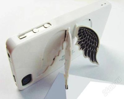 Лот: 3668529. Фото: 1. Чехол на iphone 4/4s с крыльями... Чехлы, бамперы