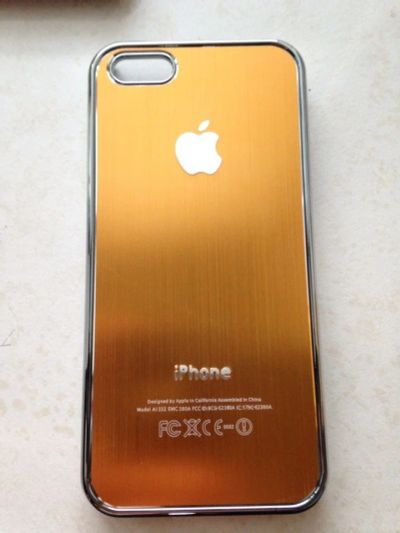 Лот: 4230932. Фото: 1. Чехол iPhone 5/5s золотой 100РУБ... Чехлы, бамперы