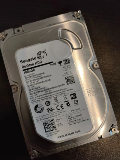 Лот: 18661397. Фото: 1. Seagate ST1000DM003 1000Gb Для... Жёсткие диски (HDD)