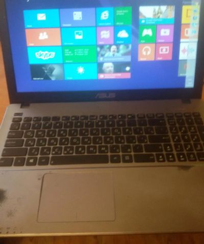 Лот: 10144576. Фото: 1. Asus x550v. Ноутбуки