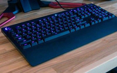Лот: 15166015. Фото: 1. Игровая клавиатура Logitech G213. Клавиатуры и мыши
